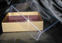 Box-Gold Bottom w Clear Lid - 