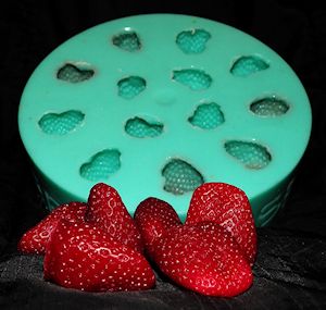 Med WHOLE Thin Strawberry Silicone Mold - 